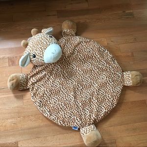Cloud B Giraffe Baby Rug for Nursery